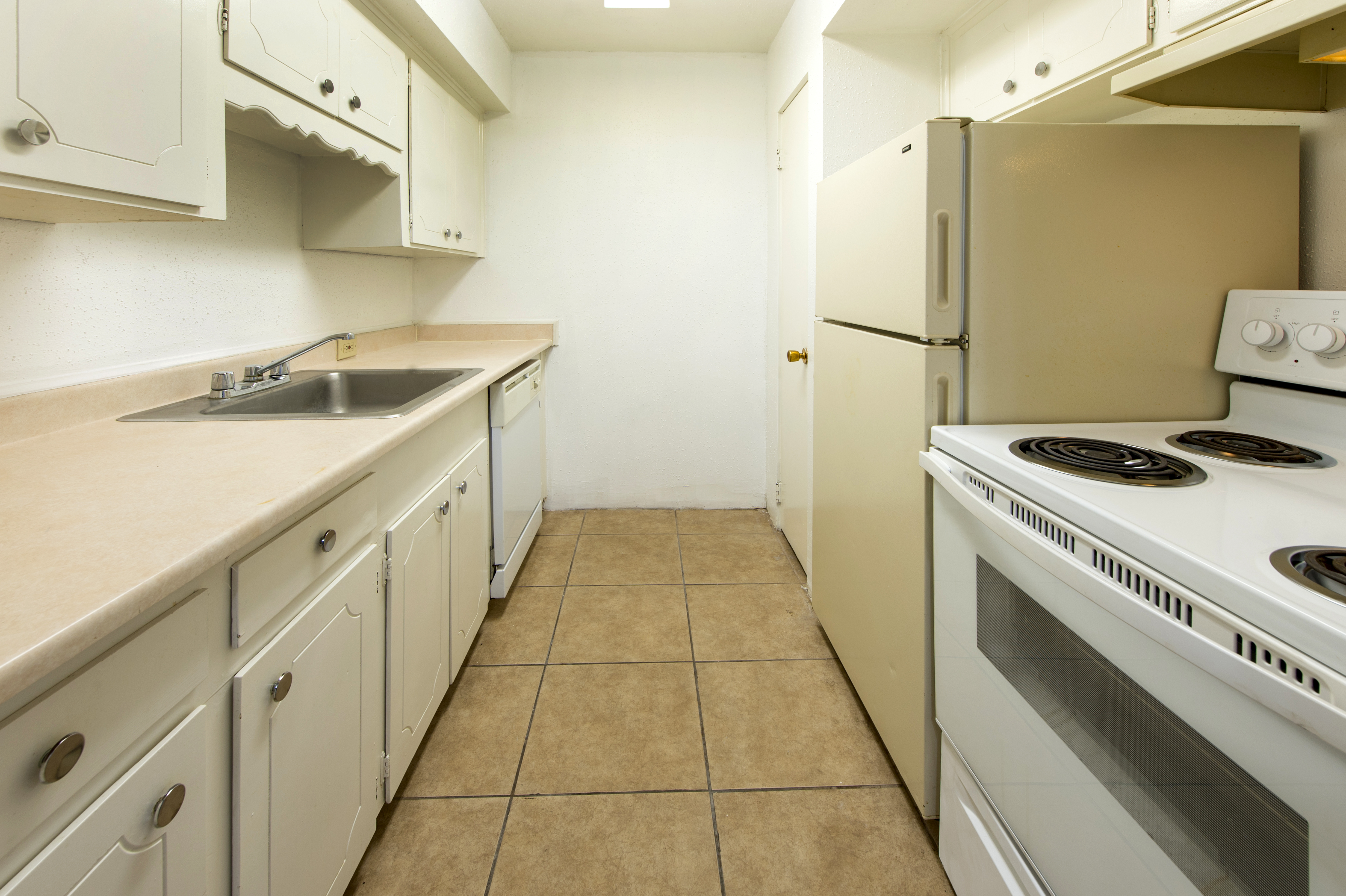 Melrose Kitchen Before