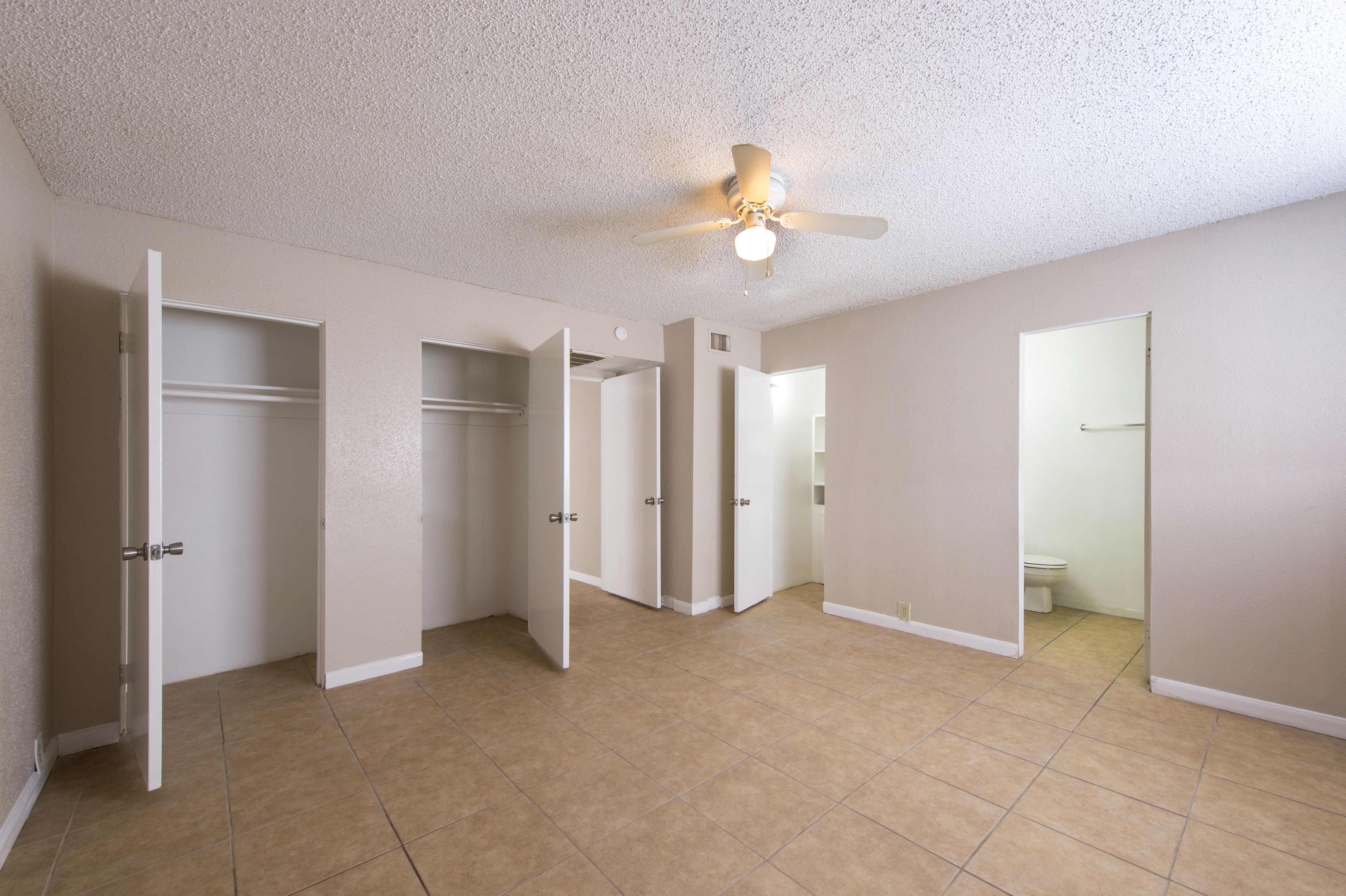 Melrose Bedroom Before