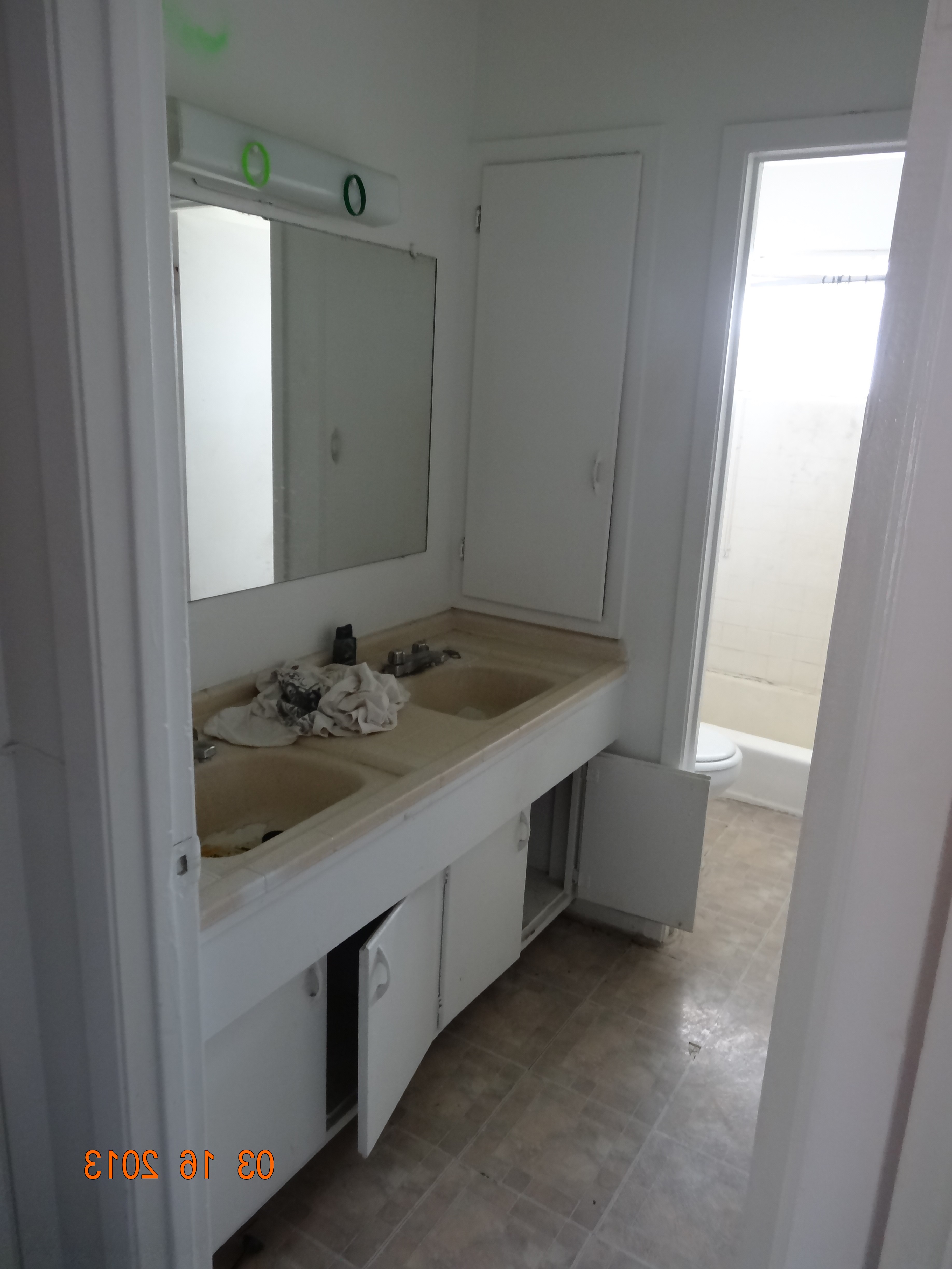 The Shavelson Bathroom Before